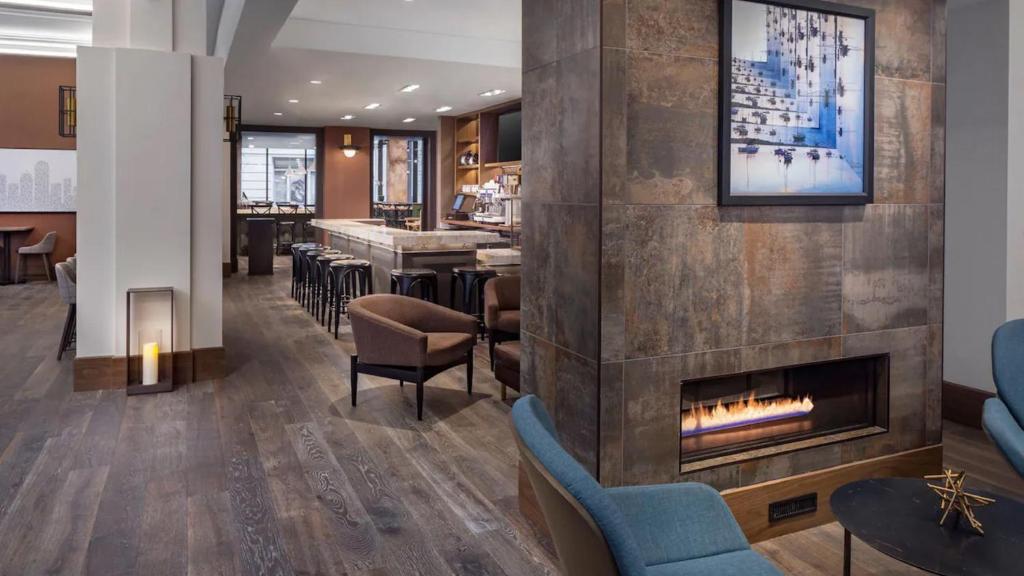 Hyatt Centric Faneuil Hall Boston photo