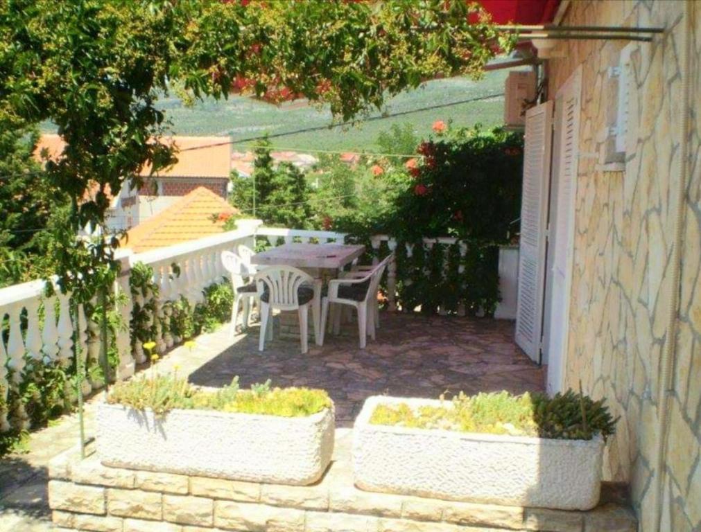 Zahrada ubytování Happy 2Bedroom Apartments