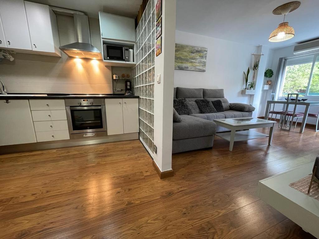 Kuchyňa alebo kuchynka v ubytovaní APARTAMENTO PINAR de MONTEMAR
