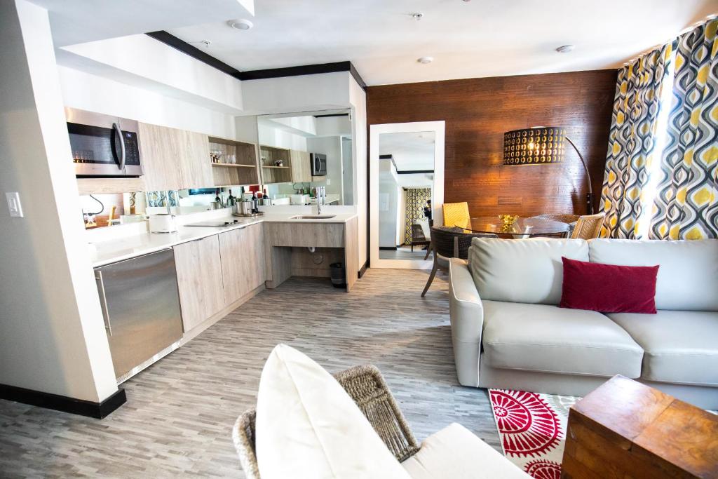 Kuchyň nebo kuchyňský kout v ubytování Metropole Suites South Beach