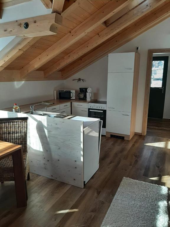 Kuchyň nebo kuchyňský kout v ubytování Ferienwohnung Leni