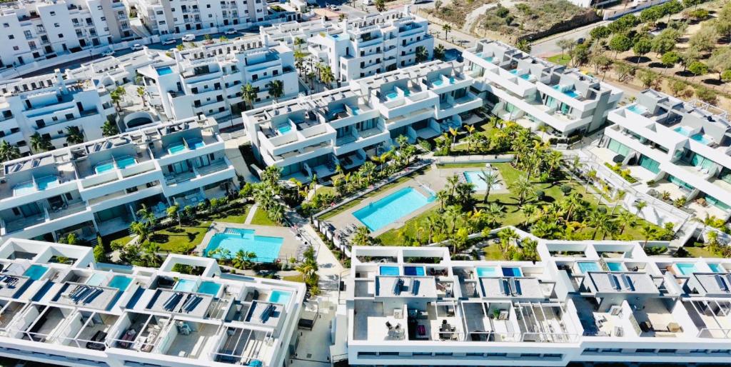 The swimming pool at or close to Paradise in La Cala de Mijas La Valvega