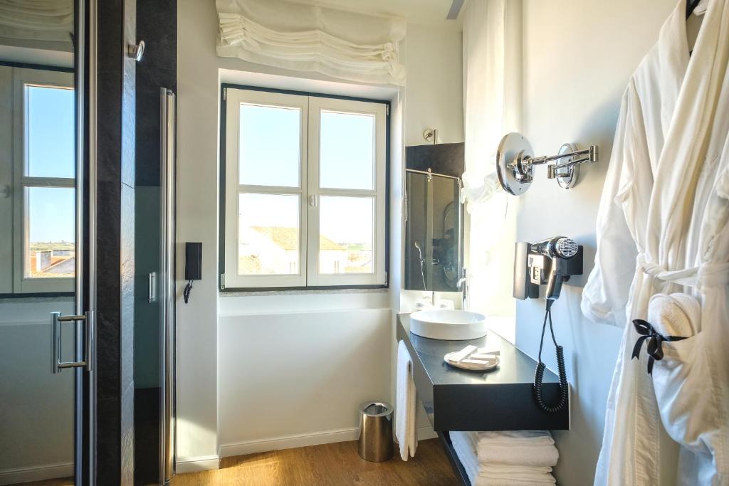 MouraSuites Hotel - 17