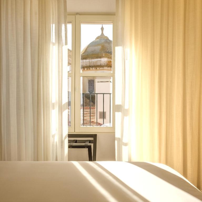 MouraSuites Hotel - 13