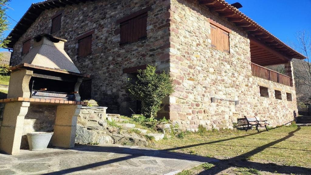 Fotografie z fotogalerie ubytování Can Torrent Vell de Rocabruna v destinaci Rocabruna