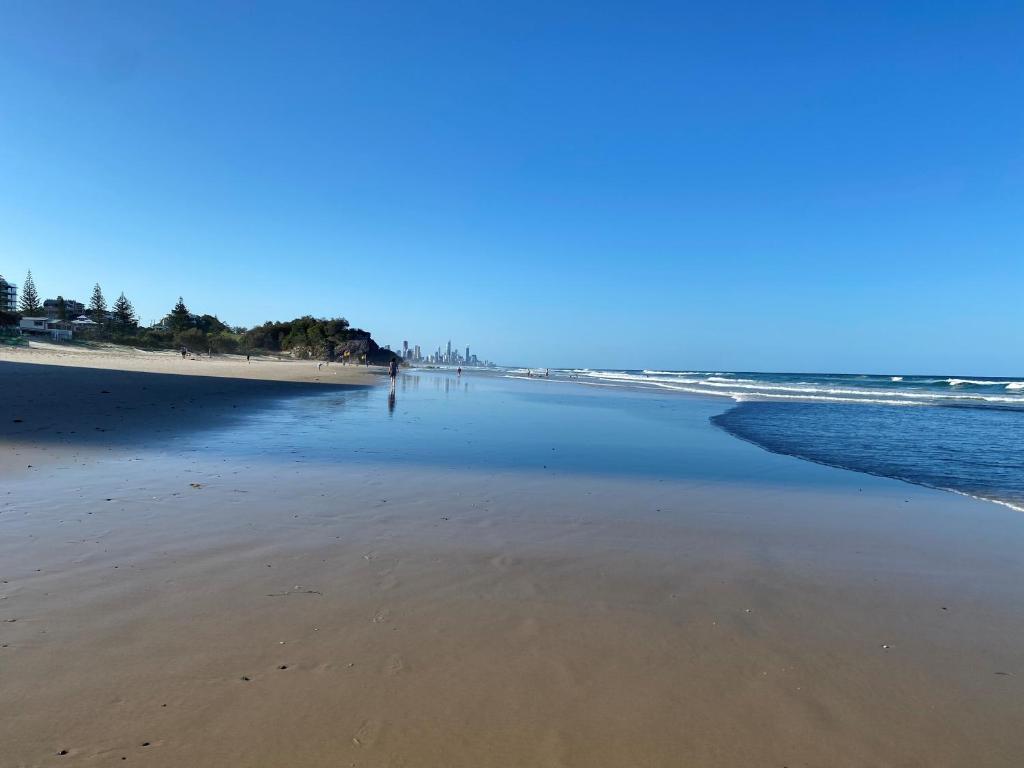 Outrigger Burleigh - Resim 20