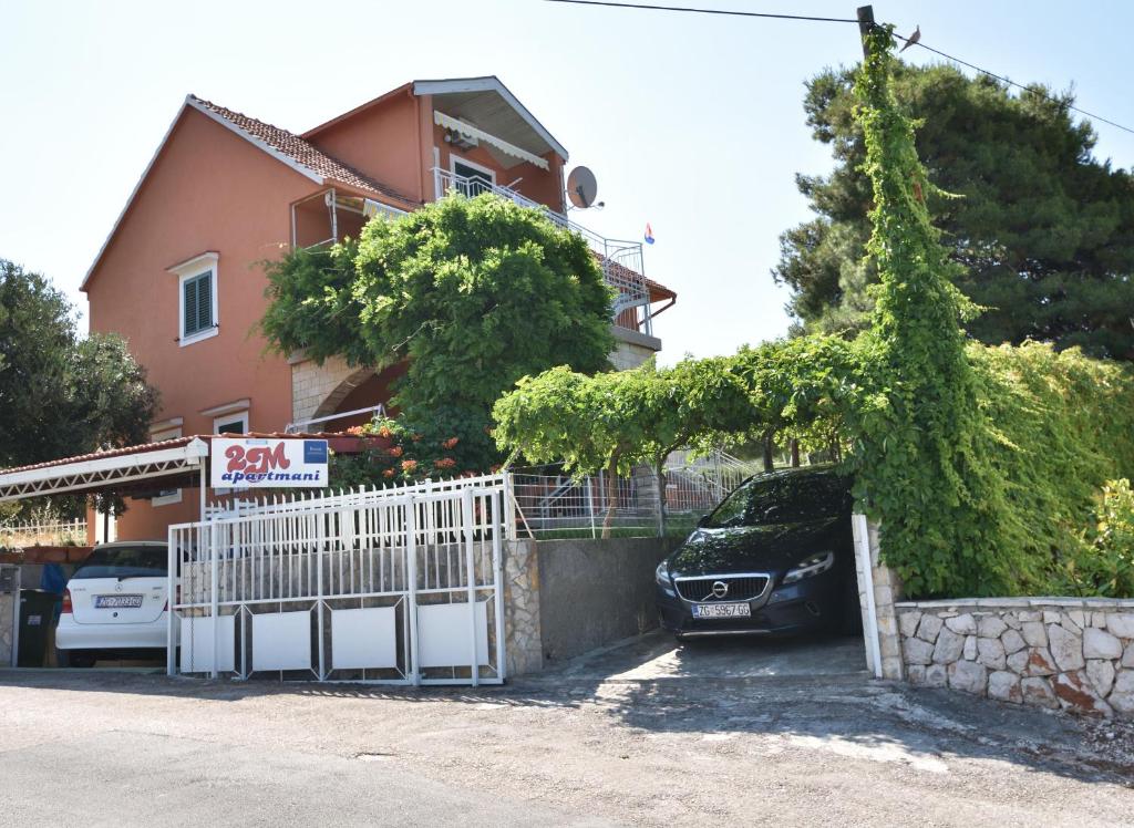 Budova, kde se apartmán nachází