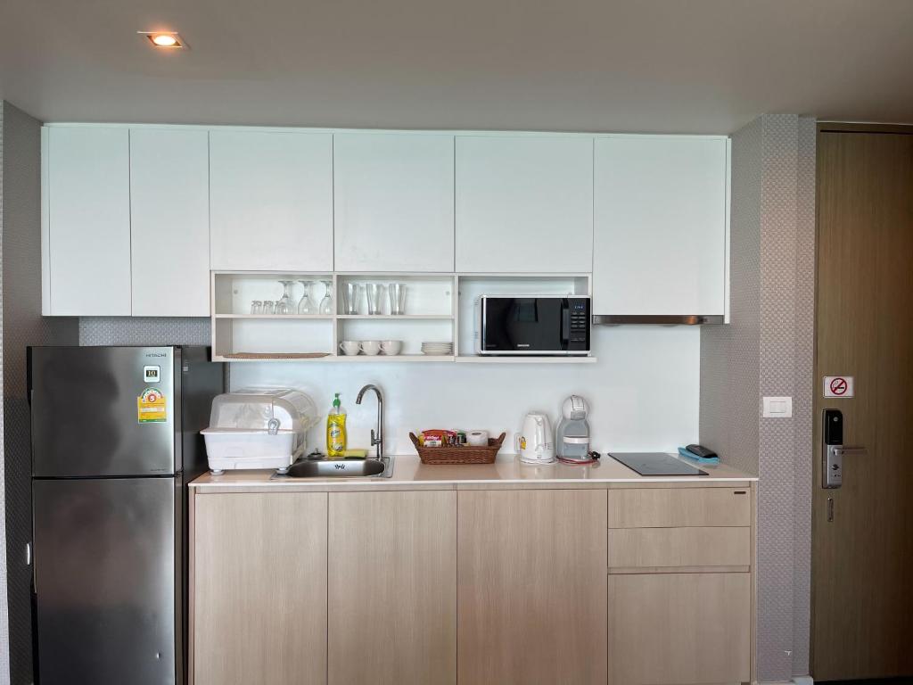 Residence By Hello Pattaya At Veranda - Three-Bedroom Suite