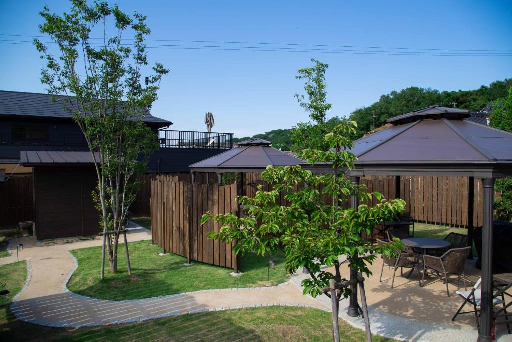 Zahrada ubytování "ヒトツル"Hitotsuru in Setouchi