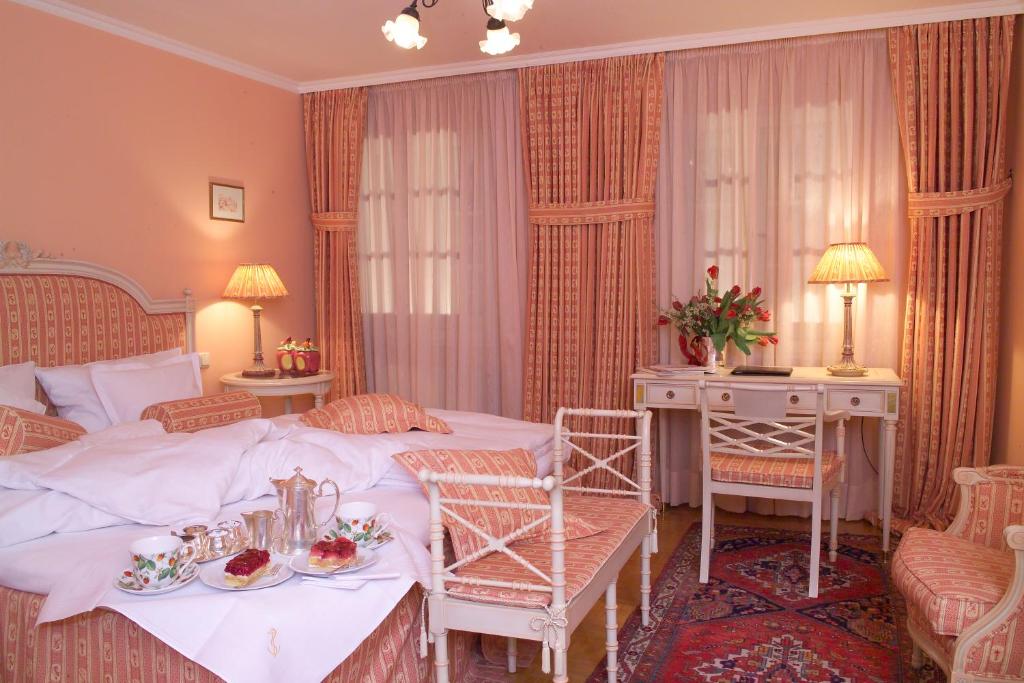 Posezení v ubytování Hotel Goldener Anker