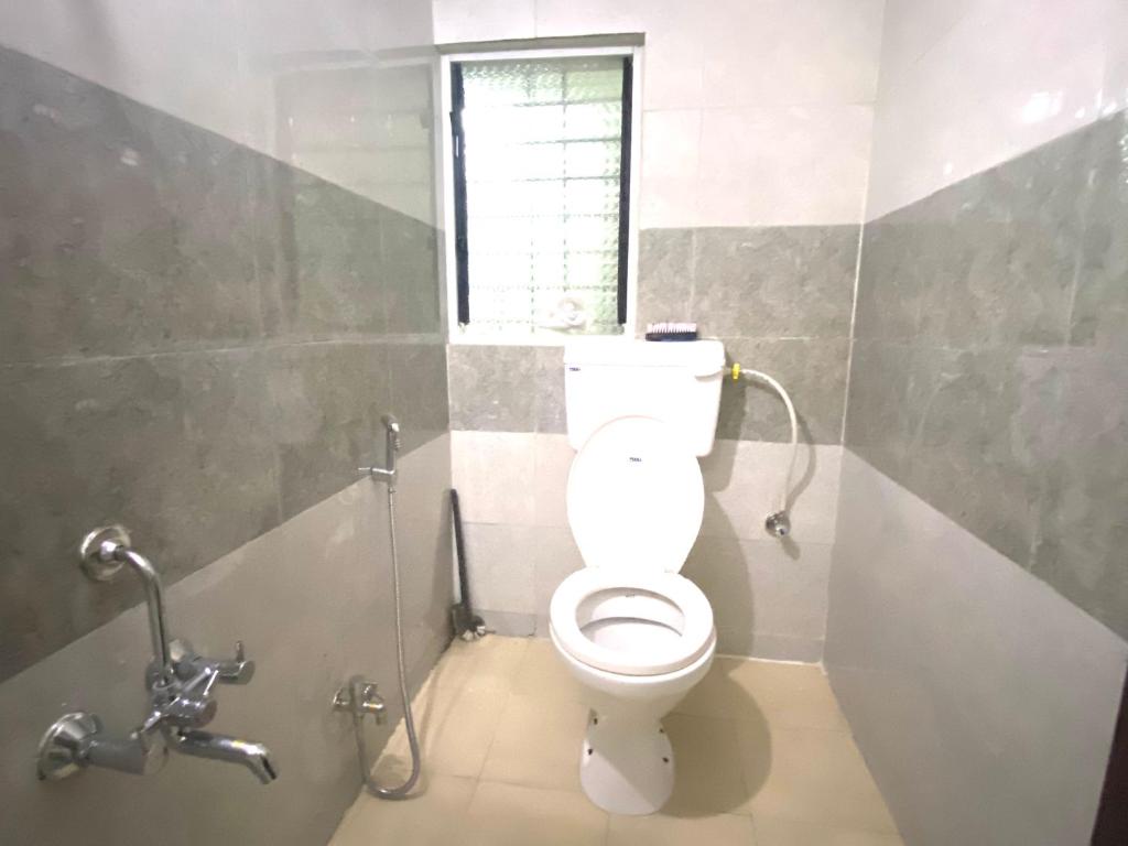 A bathroom at 1 BHK flat with Free Wi Fi Kitchen