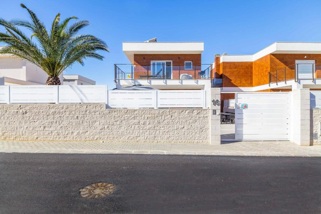 Casa Bos Flamingo Pool and Jacuzzi, Puerto Marino – Updated ...