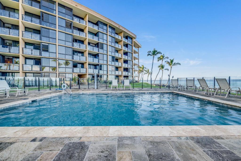 Kihei Surfside #311 by Ali'i Resorts