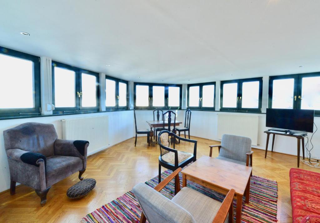 Fotografia z galérie ubytovania Spacious Flat with Panoramic View vo Viedni