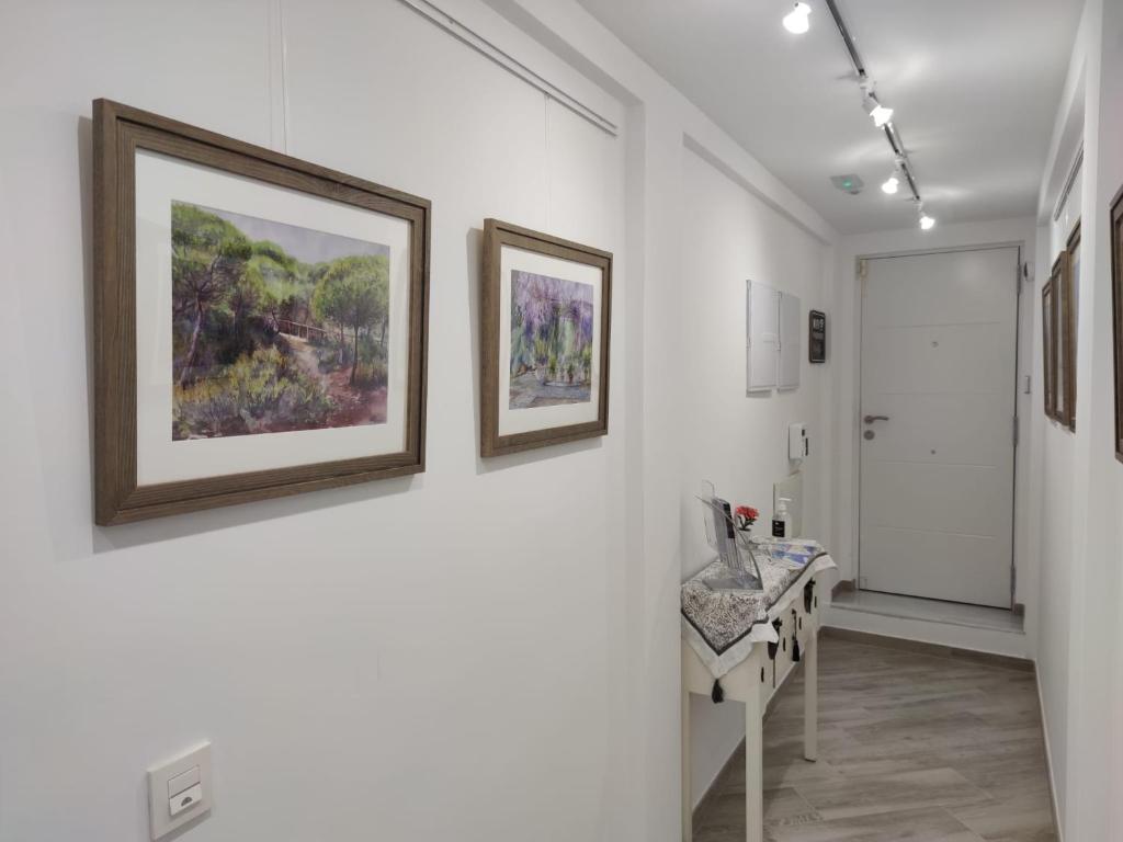 Fotografia z galérie ubytovania Malasaña 51, new art apartment, breakfast included, historic center, quite neighborhood, ML v destinácii Málaga