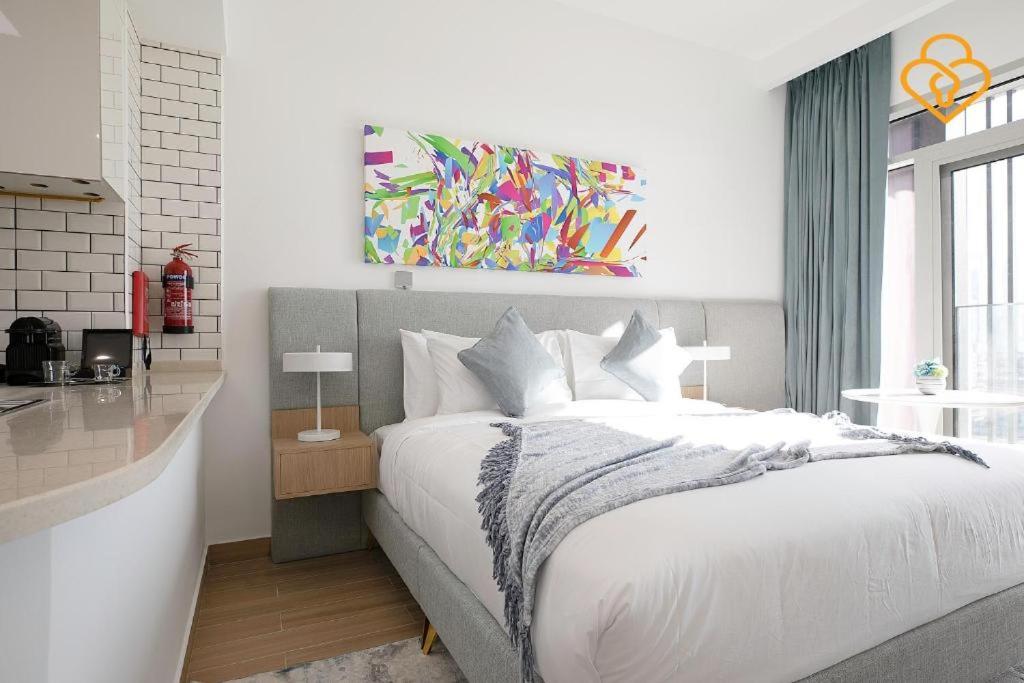 Keysplease Newly Furnished Studios 702, 151 Jumeirah Garden Sheikh Zayed Rd