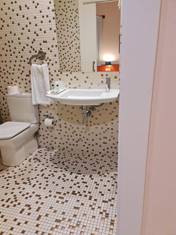 
Twin Room - Disability Access
