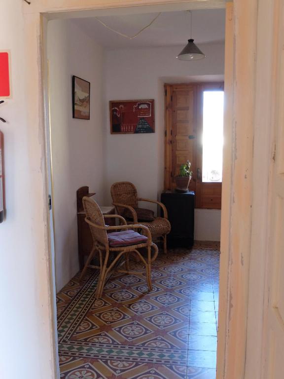 Posedenie v ubytovaní Albergue el Hacedor