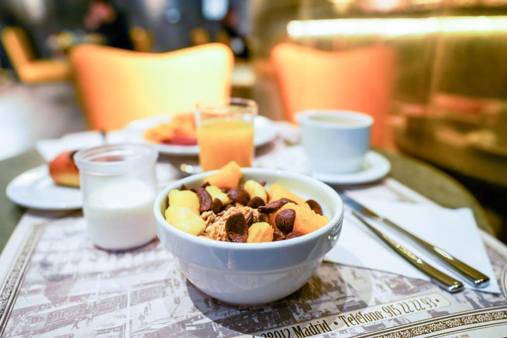 Victoria 4 Puerta del Sol - Resim 37