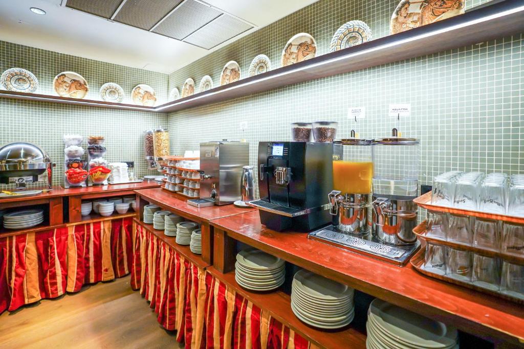 Victoria 4 Puerta del Sol - Resim 35