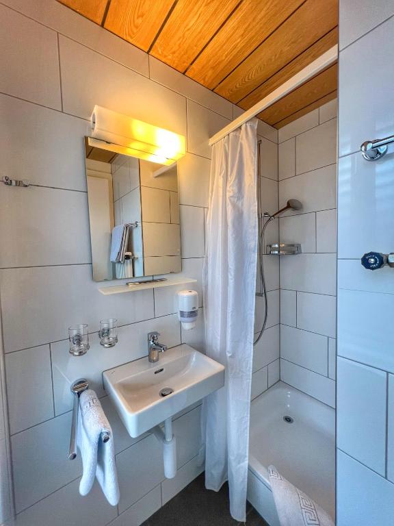 Koupelna v ubytování Hotel Hecht