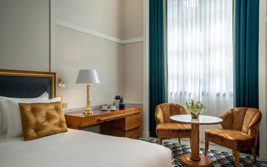 The One Monumental Palace - 4