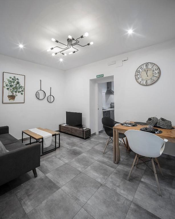 Apartamentos Gladiador - Two-Bedroom Apartment