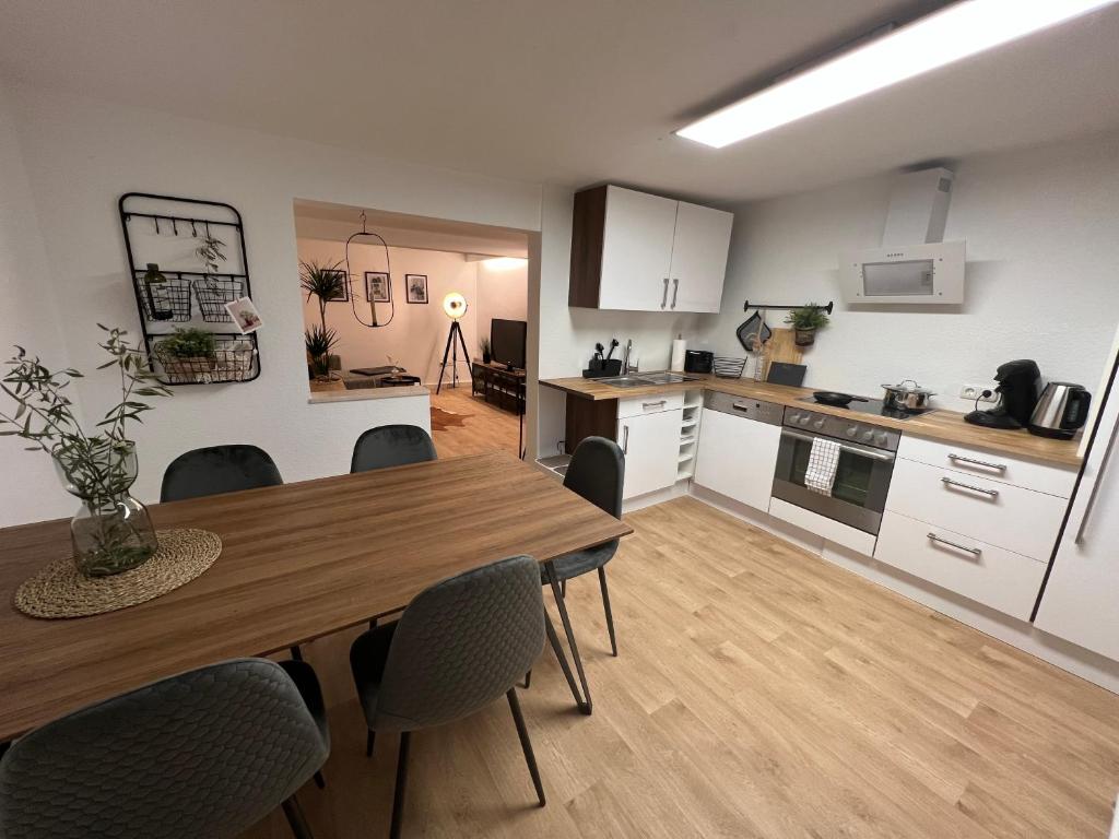 MODERNES HAUS FÜR 7 GÄSTE 90m2 TV NETFLIX WLAN - Casa Con Tre Camere Da Letto