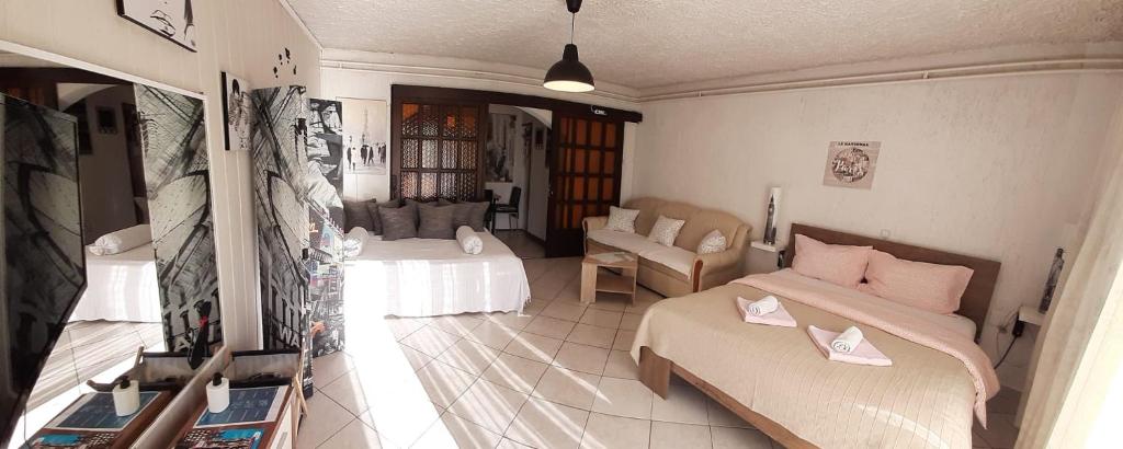 Studio Apartments Fancy - 3