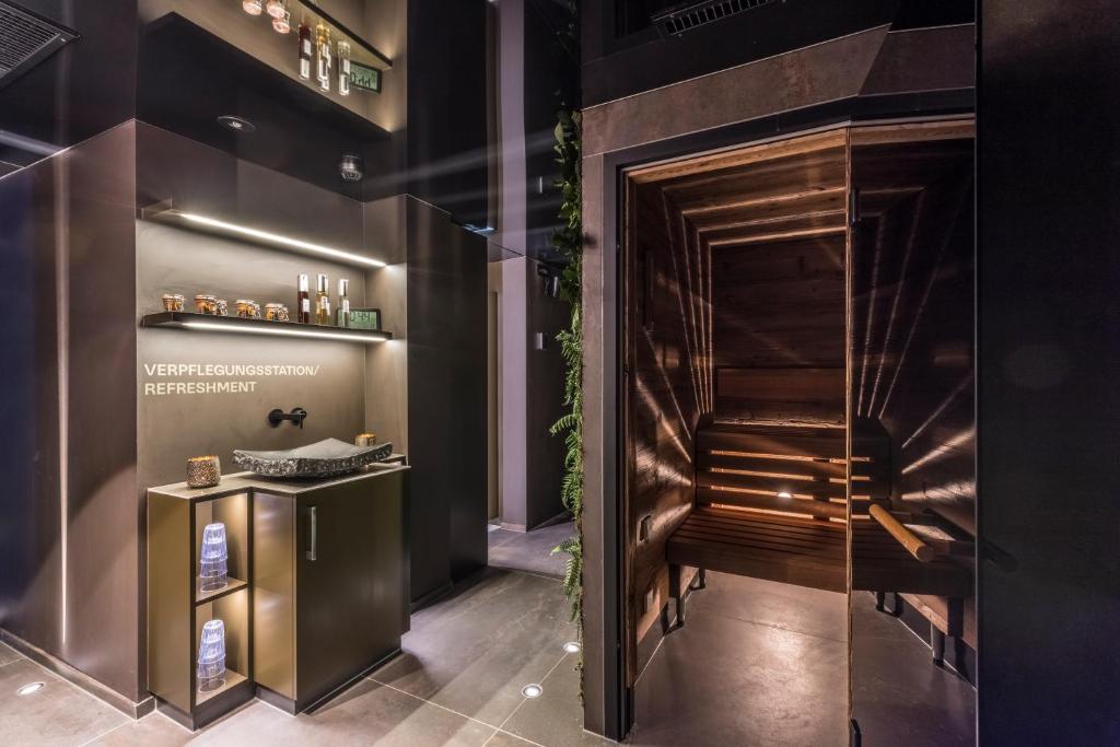 Kuchyň nebo kuchyňský kout v ubytování Matthiol Boutique Hotel