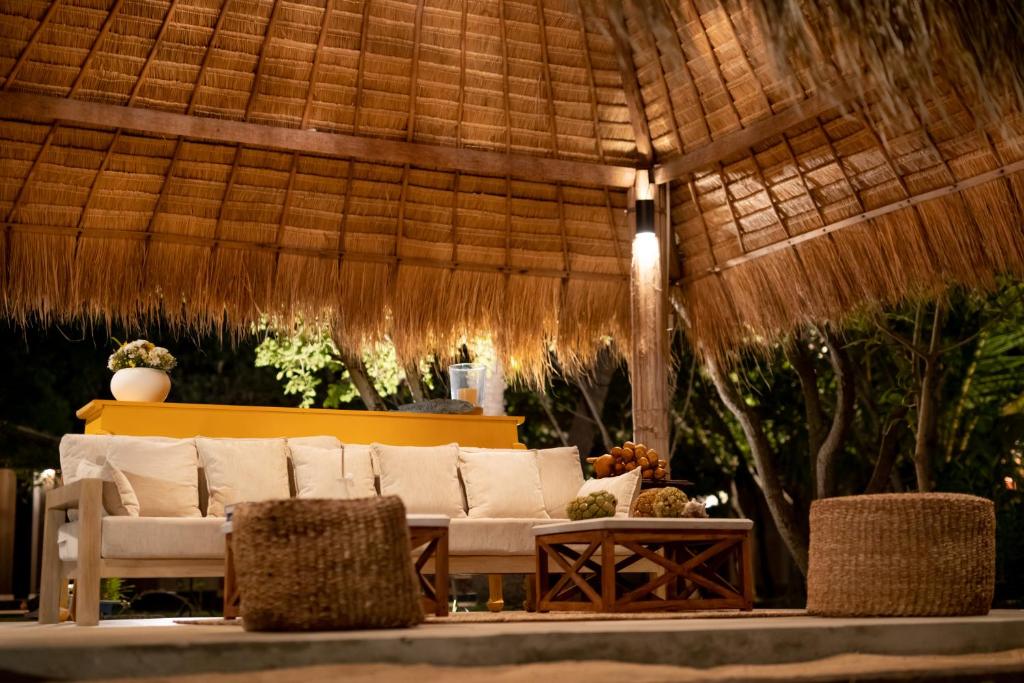Posezení v ubytování Club Mango Resort