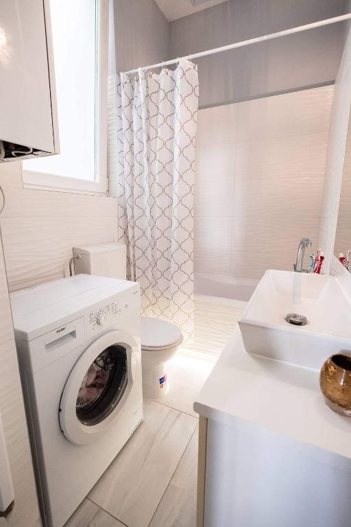 Kúpeľňa v ubytovaní V6 Apartment by Small Home Budapest