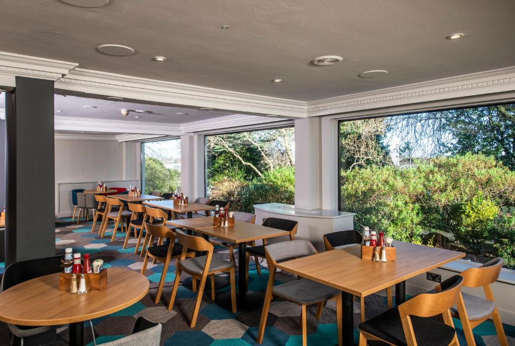 Holiday Inn Express Edinburgh City West by IHG - Resim 20