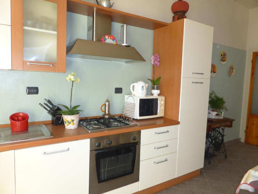 A kitchen or kitchenette at Il Casale