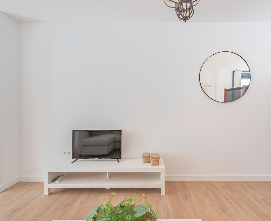 Doña Elvira Malasaña - 5