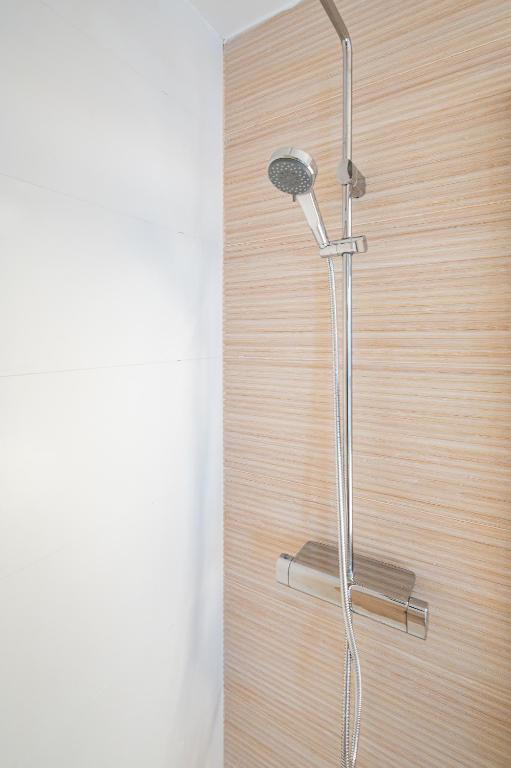 Doña Elvira Malasaña - 17