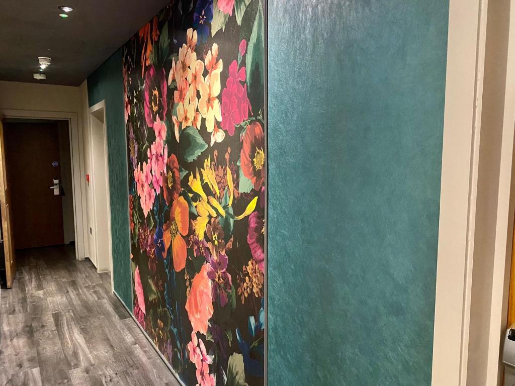 London Court Hotel - Resim 19