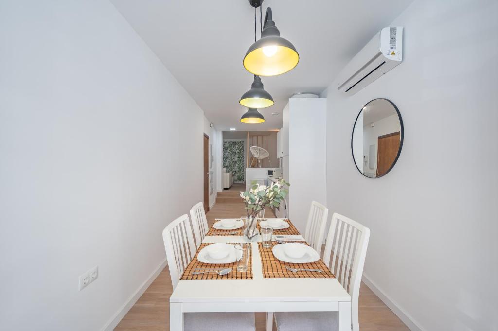 Doña Elvira Malasaña - 18