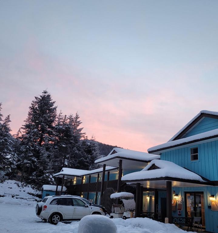 Ridgeview Motor Inn v zimě