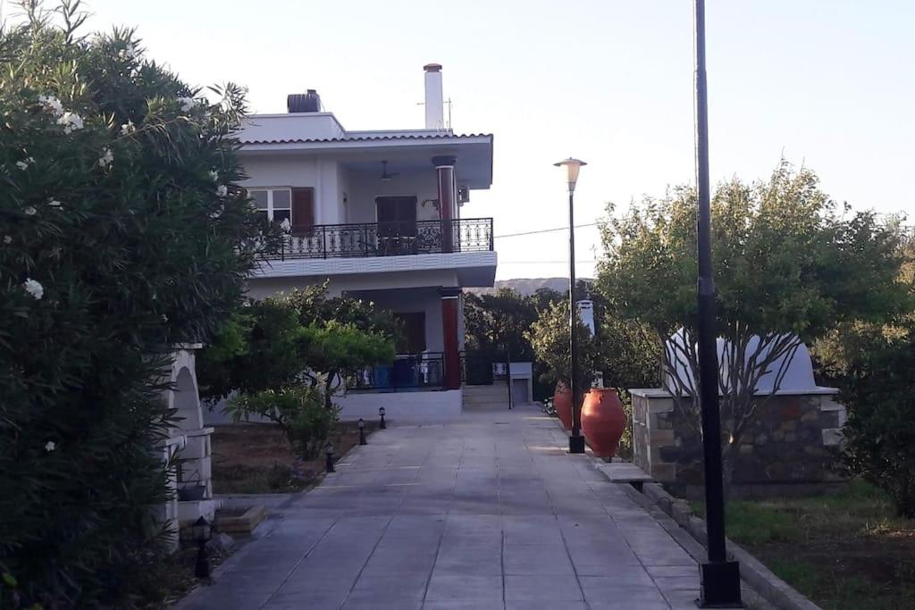 Gallery image of Diktynna villa in Palekastron
