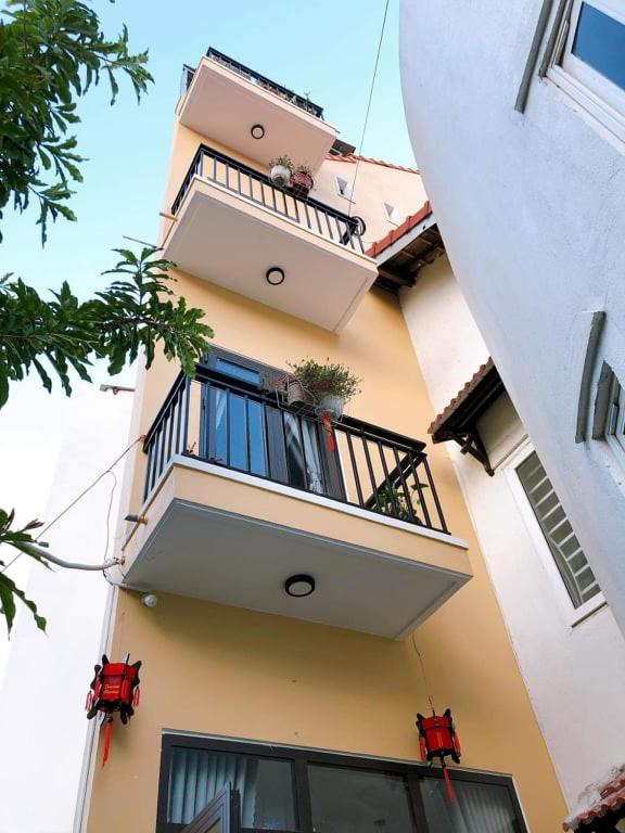 Balkón nebo terasa v ubytování BOBE Homestay