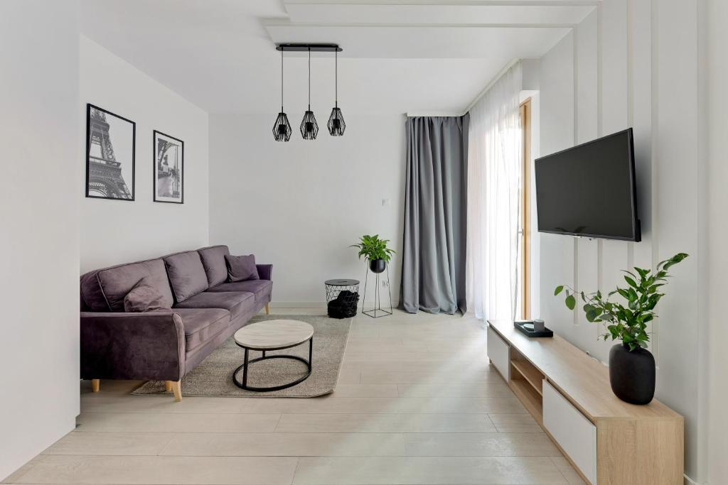 Downtown Apartments Aura - Riverside & Parking - 