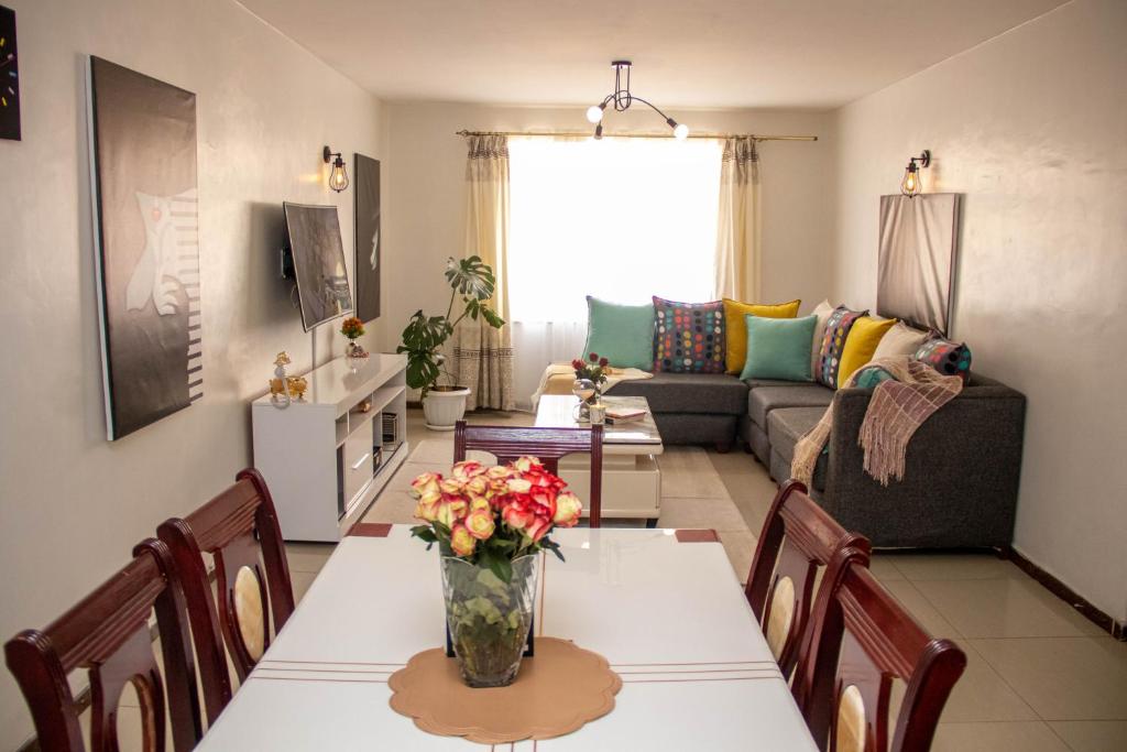 Furnished Homes Nakuru with pool & GYM - Appartement De Deux Chambres