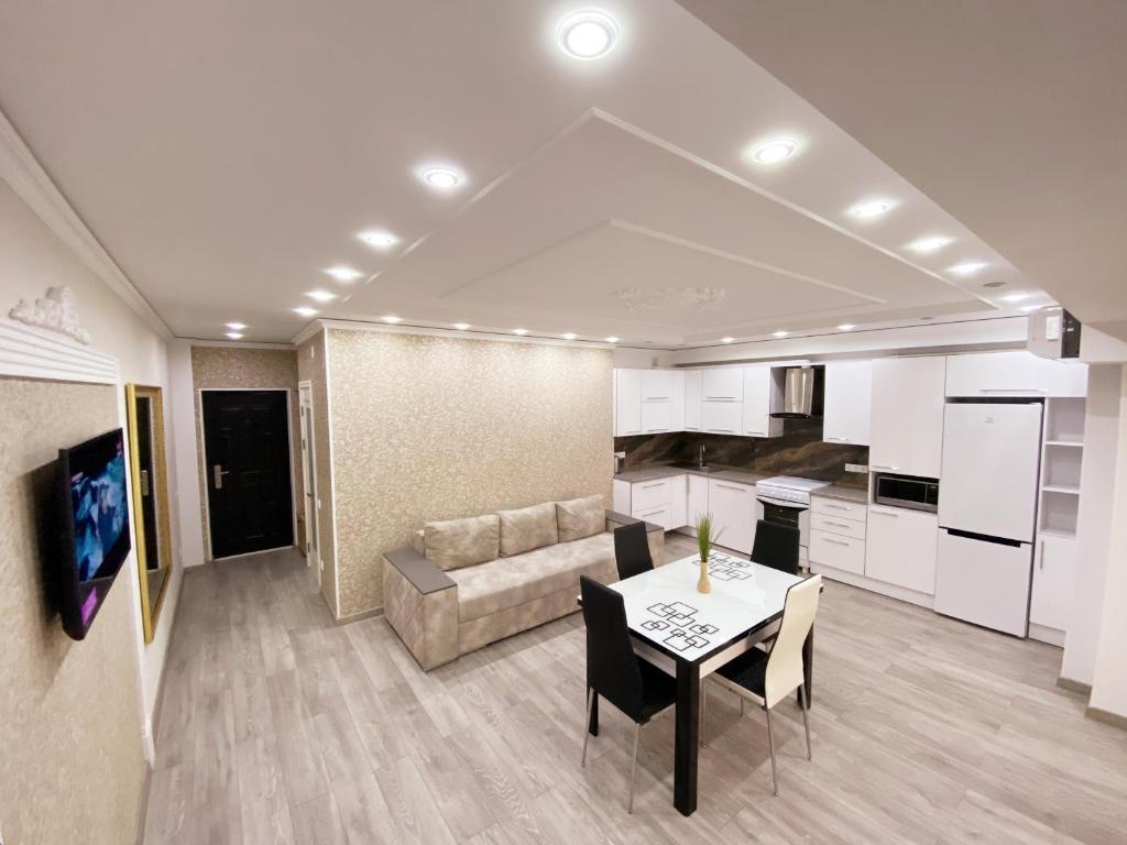 Rent Apartament 2 Dormitoare - 基希訥烏