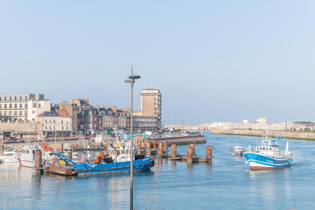 Le Phare du Pollet