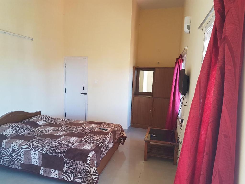 Kumaragiri Cottages Kodaikanal - Budget Double Room