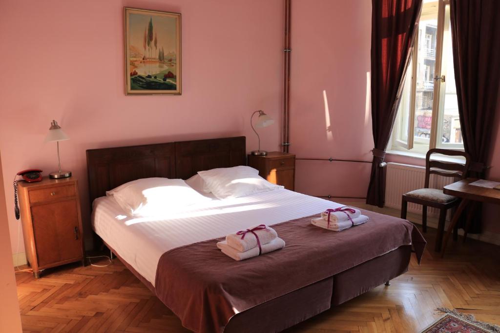 Chopin Boutique - Resim 28