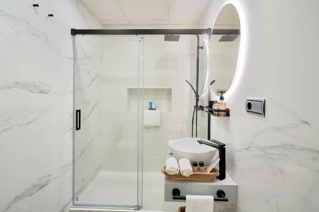 Luxurious Apartment In The Heart Of Malaga - Su Casa Away ...