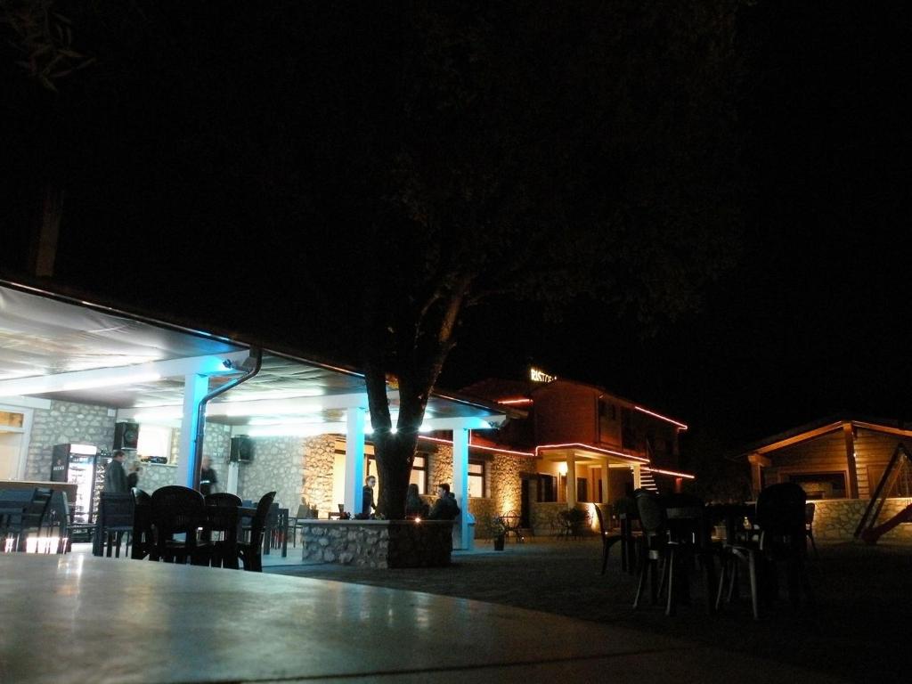 Restaurace v ubytování Hotel GANS