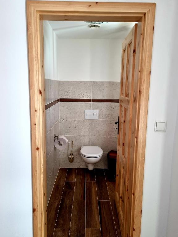 Koupelna v ubytování Dům a chatka pod Smrkem
